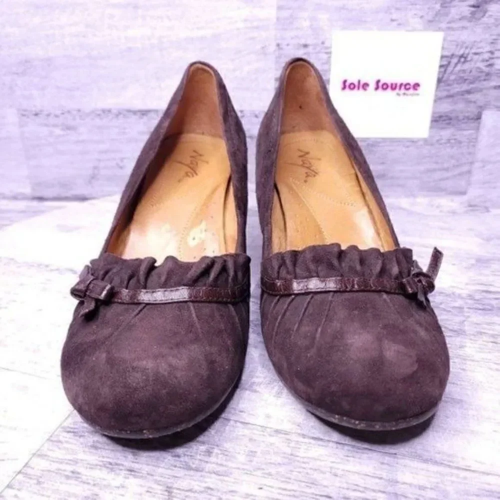 Naya Cailin Bow Pleated Bow Suede Cone Heel Pump Brown Women's sz 8.5 - Picture 2 of 8